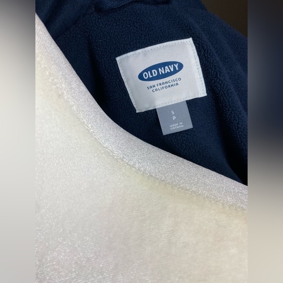 Small Old Navy Heavy Blue Zip Up Vest w/ Pockets - Picture 8 of 9